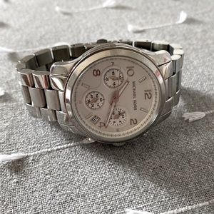 Michael kors oversized silver watch
